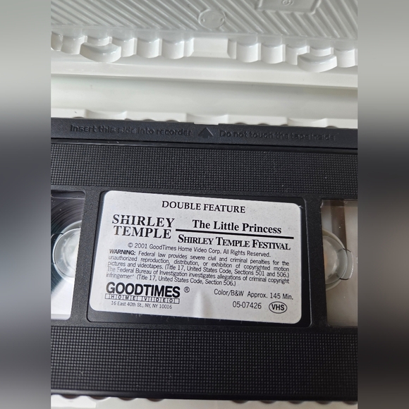 Shirley Temple Family Feature VHS Collection - Picture 7 of 7